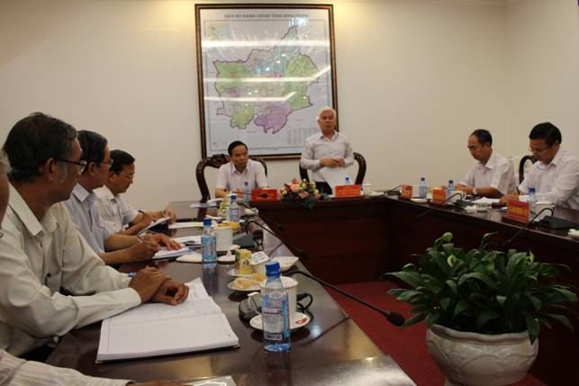 Bi thu 1.jpg
